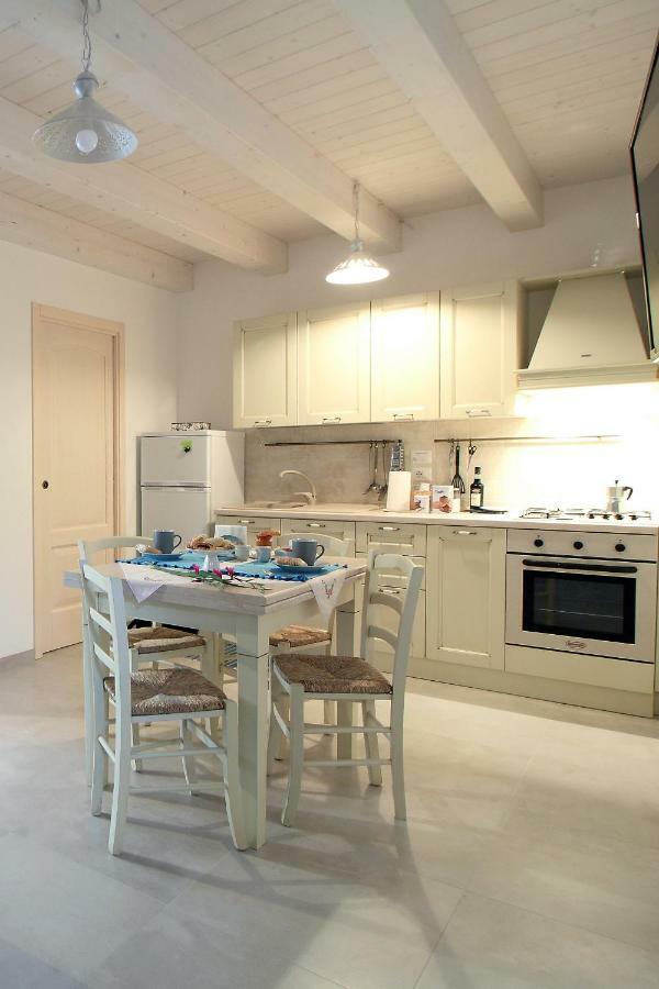 Da nonno Villa Pezze Di Greco Eksteriør billede